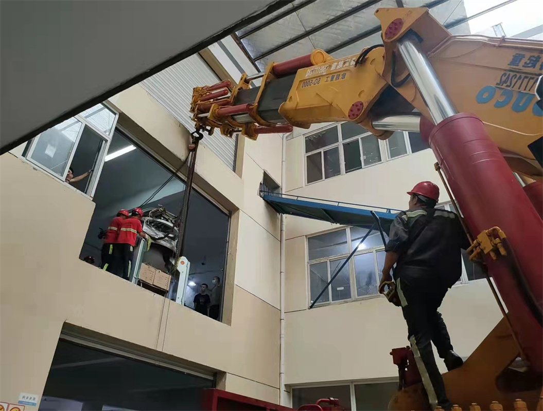 蘇州設(shè)備搬運上樓，叉車租賃